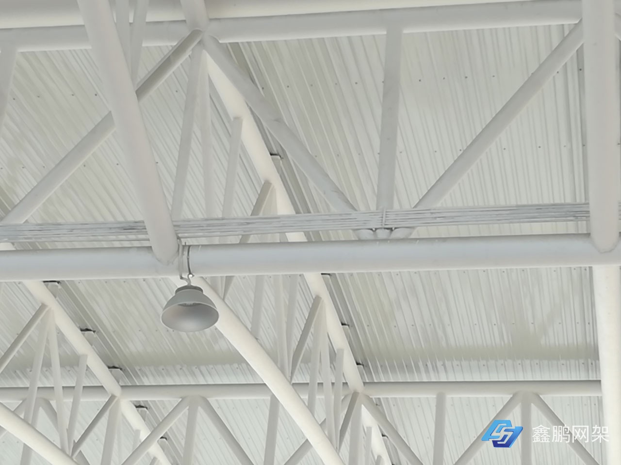 周口收費站管桁架施工現場